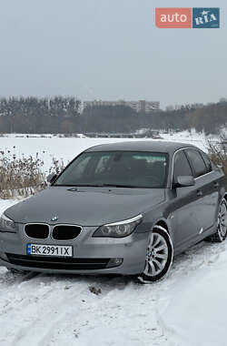 Седан BMW 5 Series 2007 в Рівному