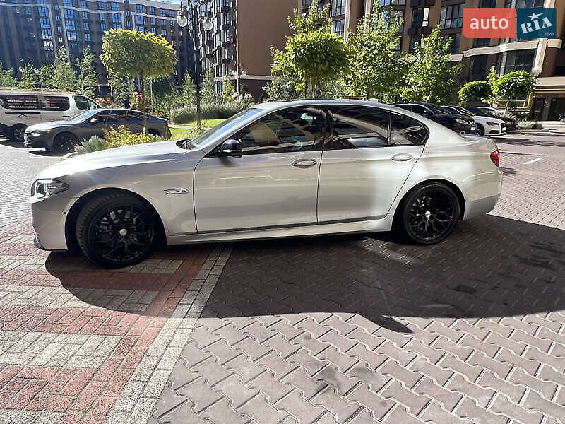Седан BMW 5 Series 2014 в Киеве