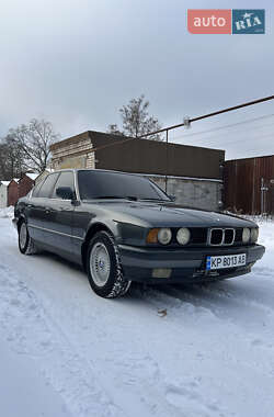 Седан BMW 5 Series 1992 в Запоріжжі