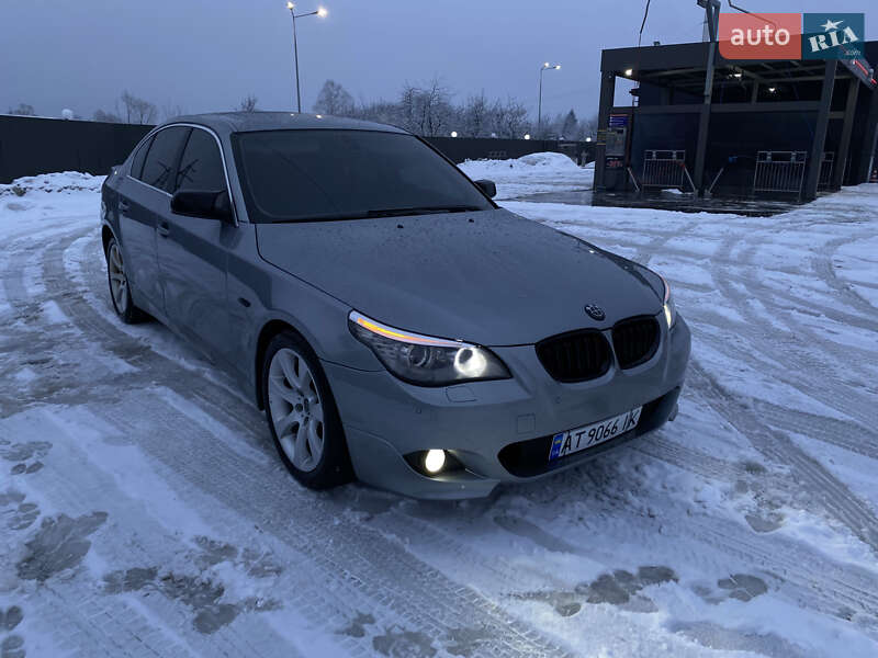 Седан BMW 5 Series 2004 в Долине