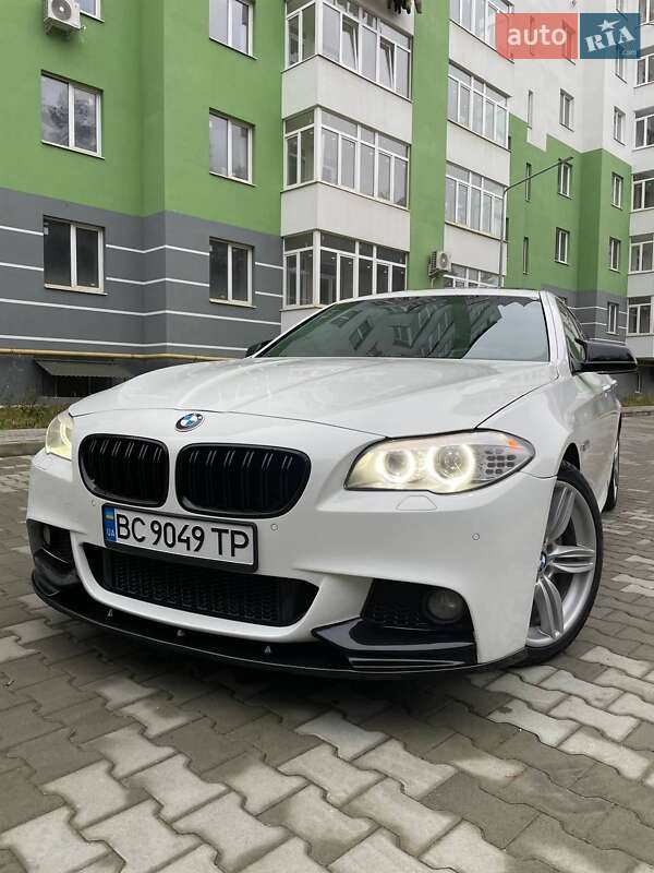Седан BMW 5 Series 2011 в Львове