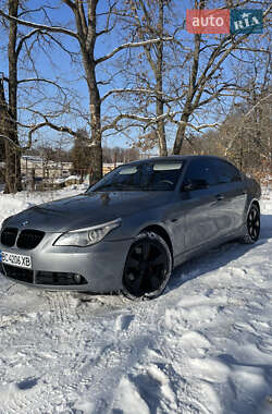 Седан BMW 5 Series 2003 в Новояворовске