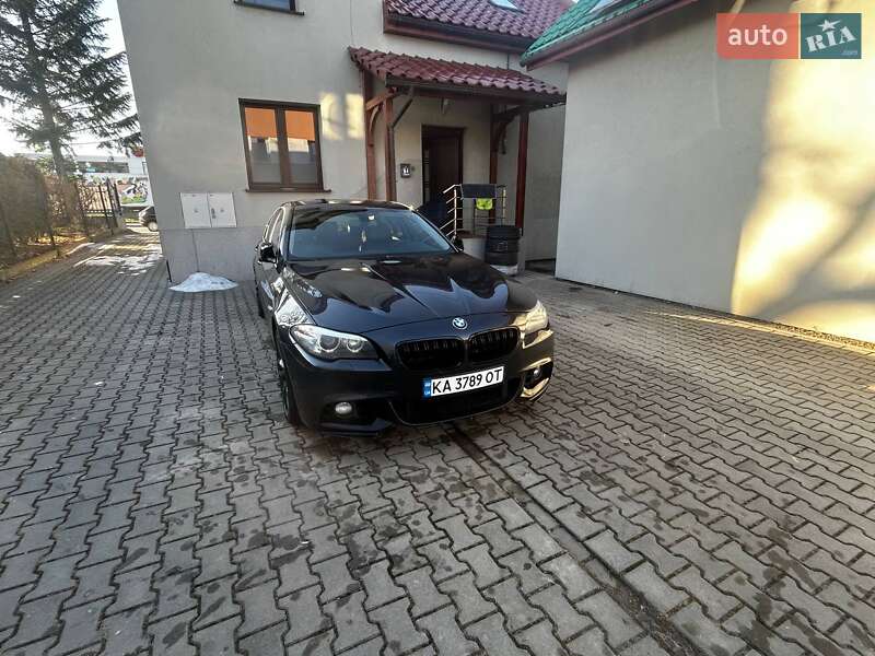 Седан BMW 5 Series 2015 в Киеве