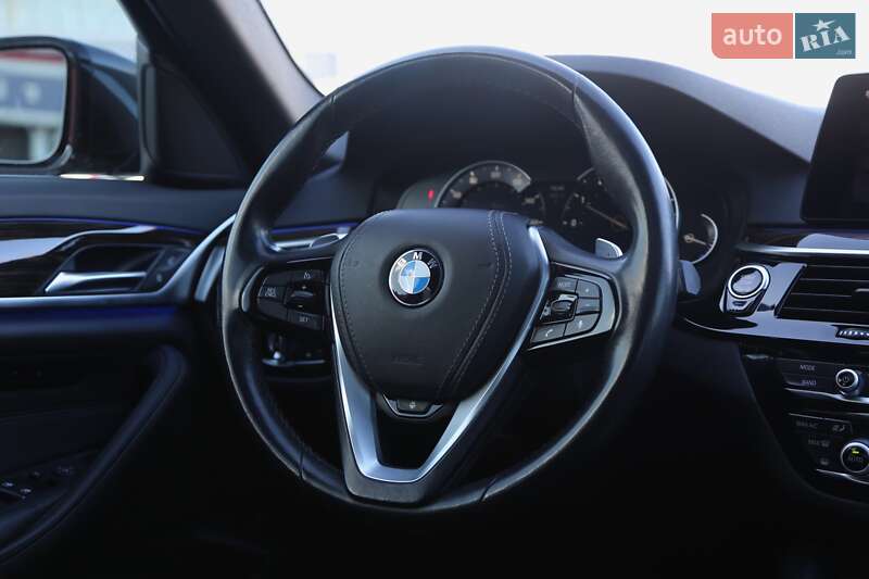 Седан BMW 5 Series 2018 в Киеве