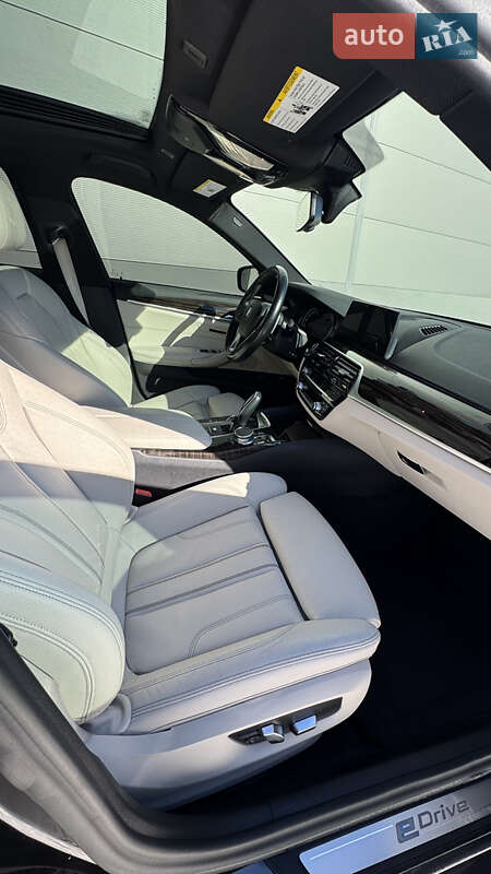 Седан BMW 5 Series 2017 в Киеве фото 22 Седан BMW 5 Series 2017 в Киеве
