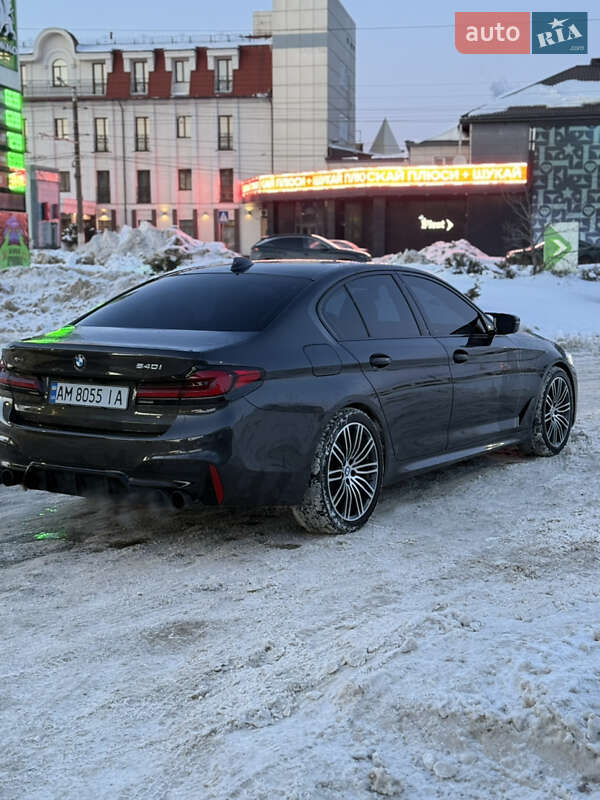 Седан BMW 5 Series 2017 в Житомире