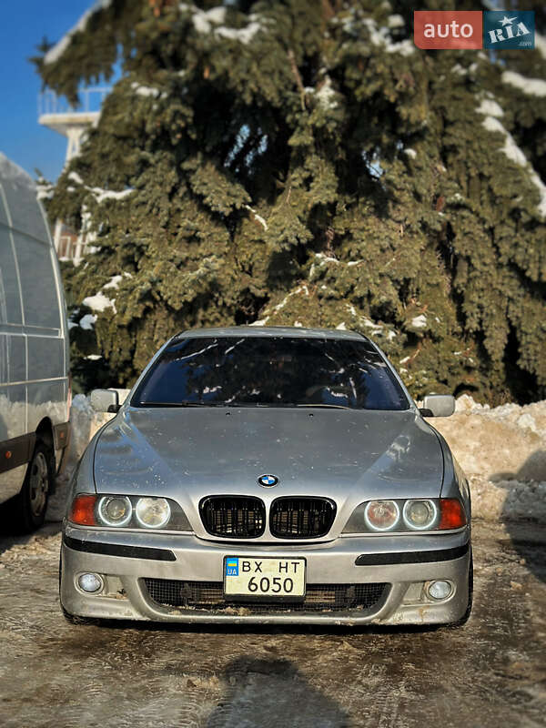 Седан BMW 5 Series 1999 в Львове