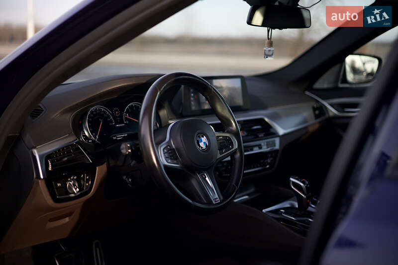 Седан BMW 5 Series 2017 в Одессе фото 30 Седан BMW 5 Series 2017 в Одессе