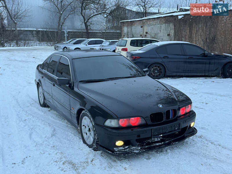 Седан BMW 5 Series 1999 в Виннице