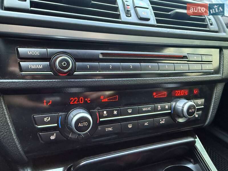 Седан BMW 5 Series 2013 в Днепре