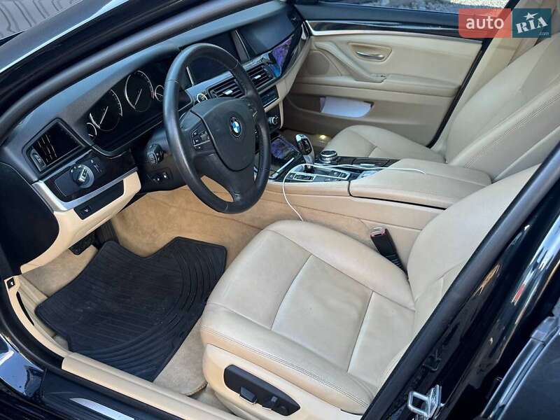 Седан BMW 5 Series 2014 в Киеве