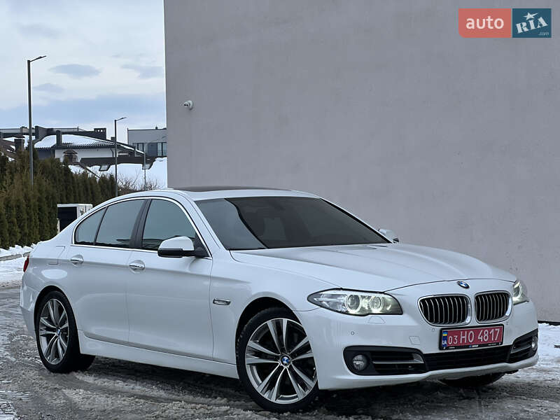 Седан BMW 5 Series 2015 в Ровно