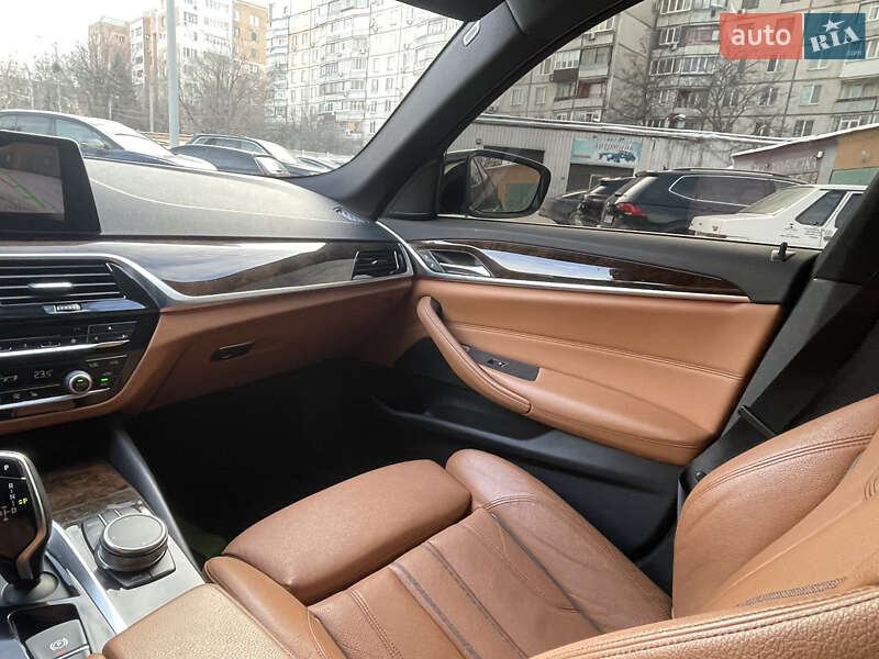 Седан BMW 5 Series 2017 в Харькове