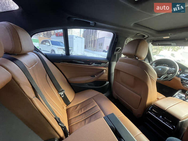 Седан BMW 5 Series 2017 в Харькове