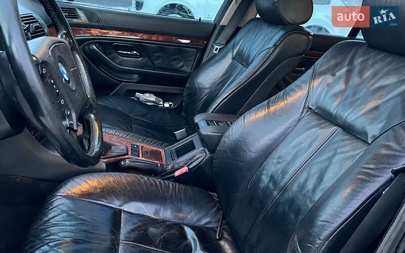 Седан BMW 5 Series 1997 в Коломые
