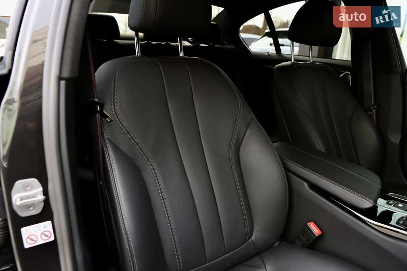 Седан BMW 5 Series 2020 в Дрогобыче