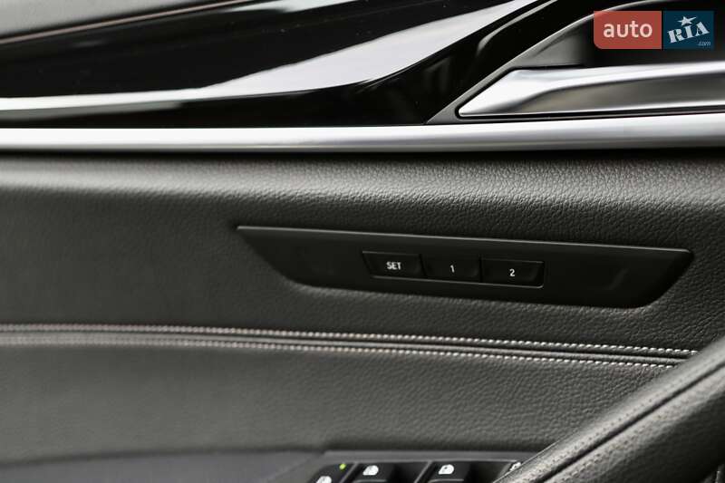 Седан BMW 5 Series 2020 в Дрогобыче