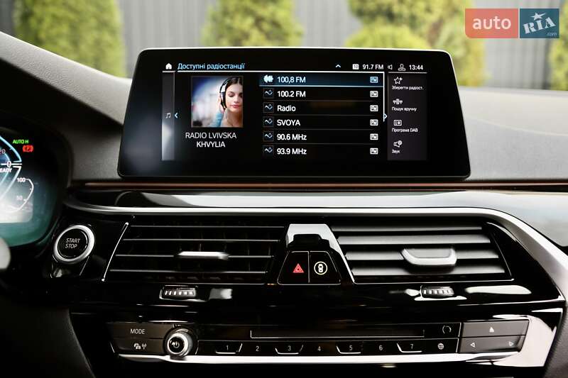 Седан BMW 5 Series 2020 в Дрогобыче