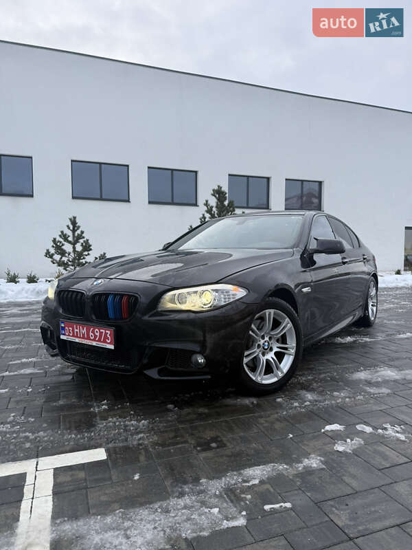 Седан BMW 5 Series 2012 в Луцке