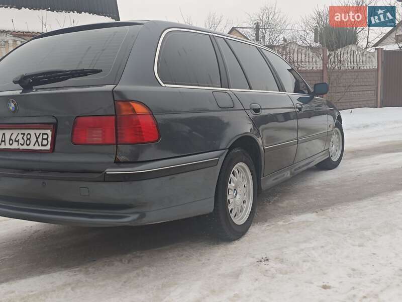 Универсал BMW 5 Series 1999 в Вышгороде