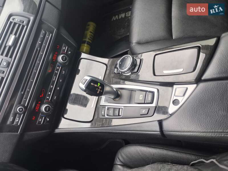 Седан BMW 5 Series 2011 в Полтаве