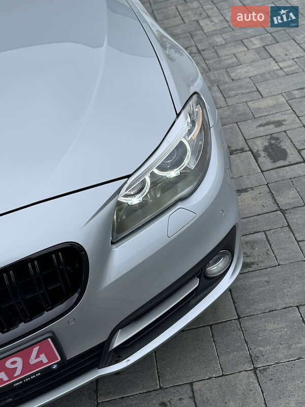 Седан BMW 5 Series 2016 в Луцке