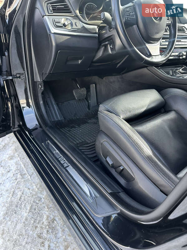Седан BMW 5 Series 2015 в Харькове