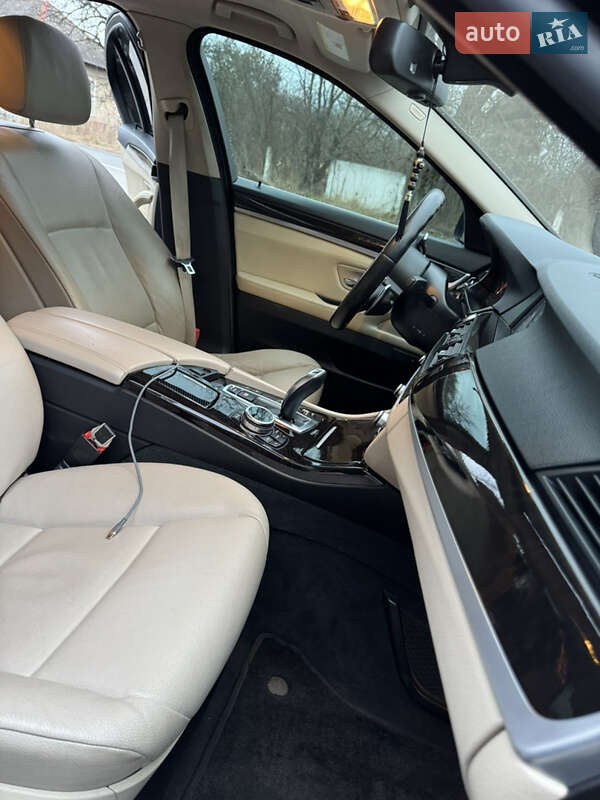 Седан BMW 5 Series 2012 в Ужгороде фото 14 Седан BMW 5 Series 2012 в Ужгороде