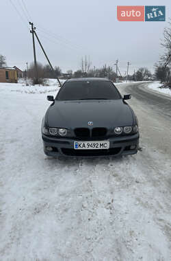 Седан BMW 5 Series 1999 в Шполе