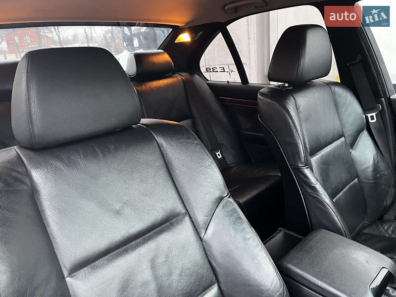 Седан BMW 5 Series 1998 в Новых Петровцах