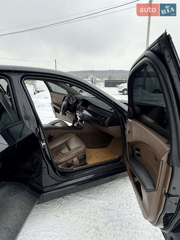 Седан BMW 5 Series 2005 в Трускавце