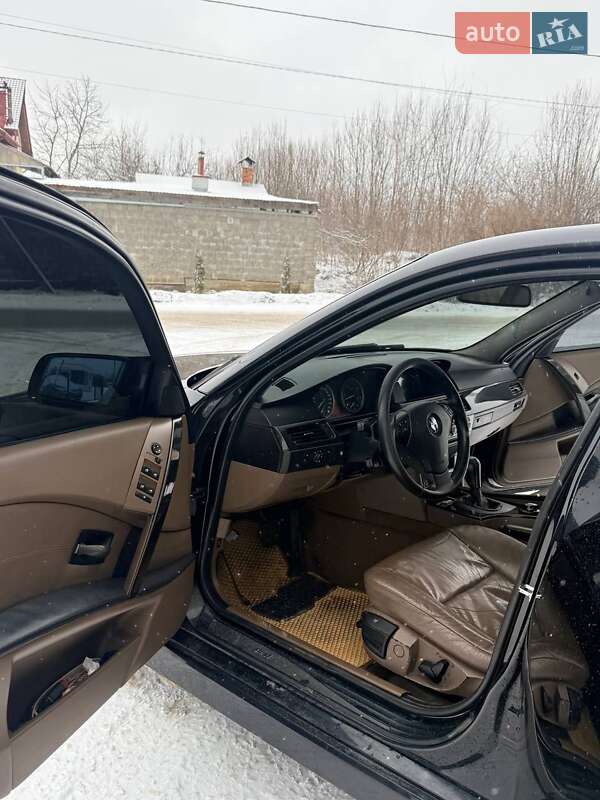Седан BMW 5 Series 2005 в Трускавце