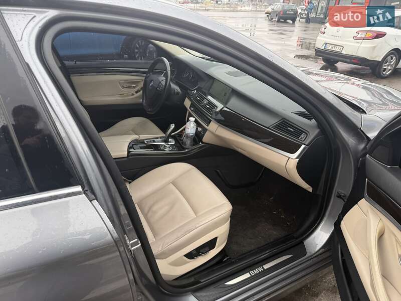 Седан BMW 5 Series 2012 в Киеве фото 4 Седан BMW 5 Series 2012 в Киеве