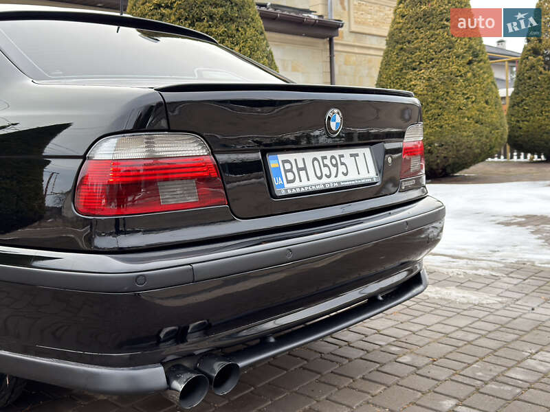 Седан BMW 5 Series 2000 в Одессе