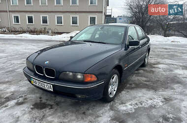 Седан BMW 5 Series 2000 в Києві