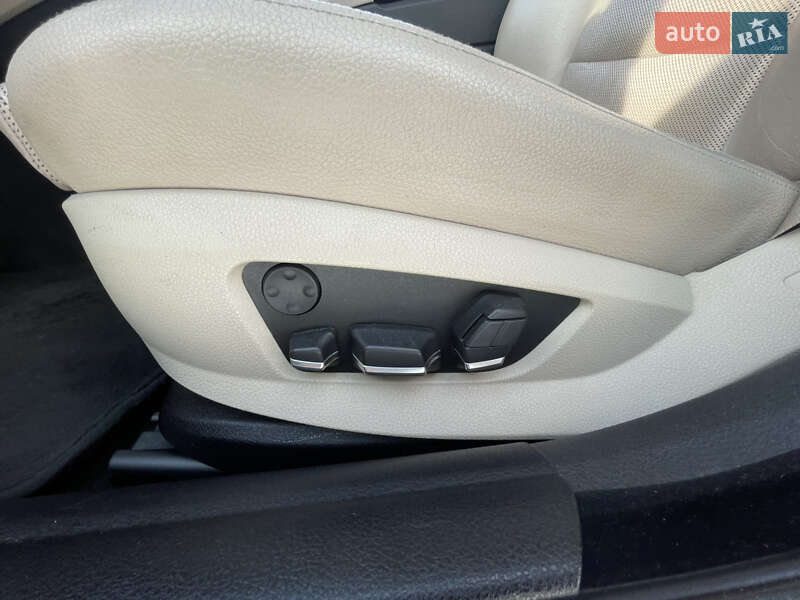 Седан BMW 5 Series 2011 в Киеве