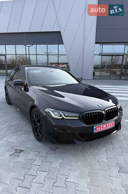 Седан BMW 5 Series 2020 в Ужгороде
