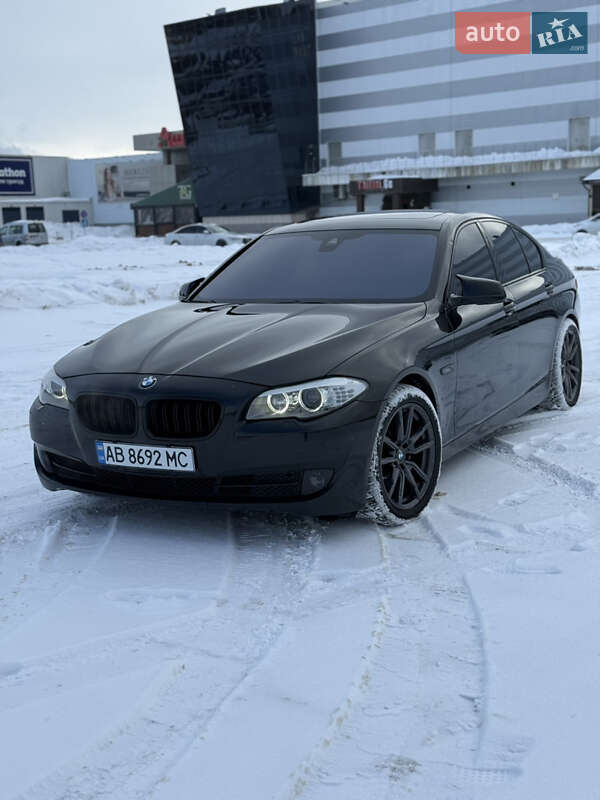 Седан BMW 5 Series 2012 в Житомире