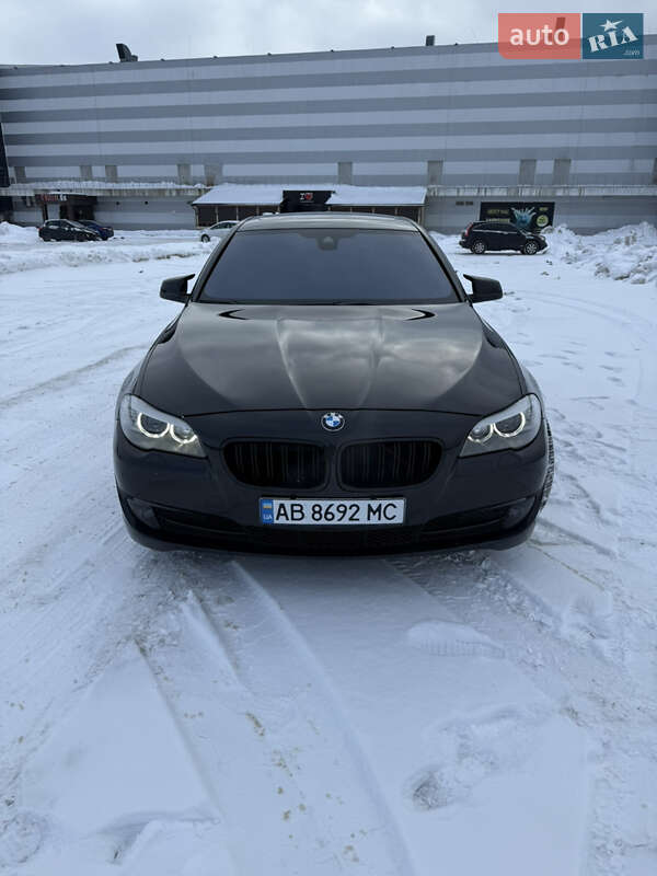 Седан BMW 5 Series 2012 в Житомире