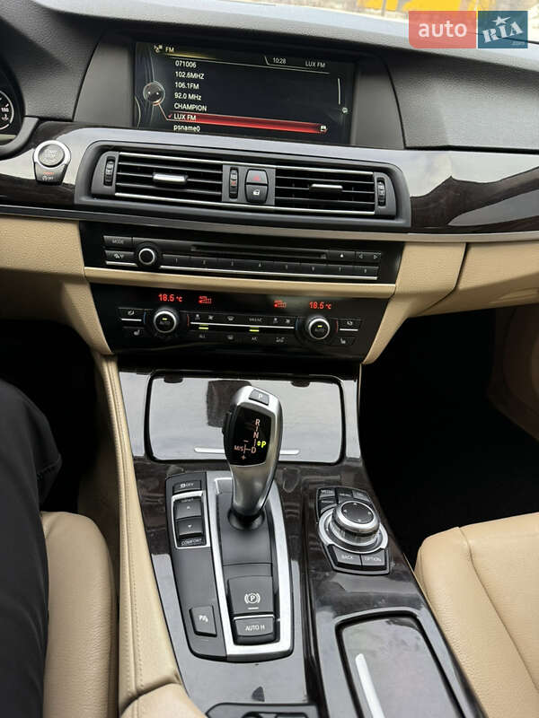 Седан BMW 5 Series 2012 в Житомире