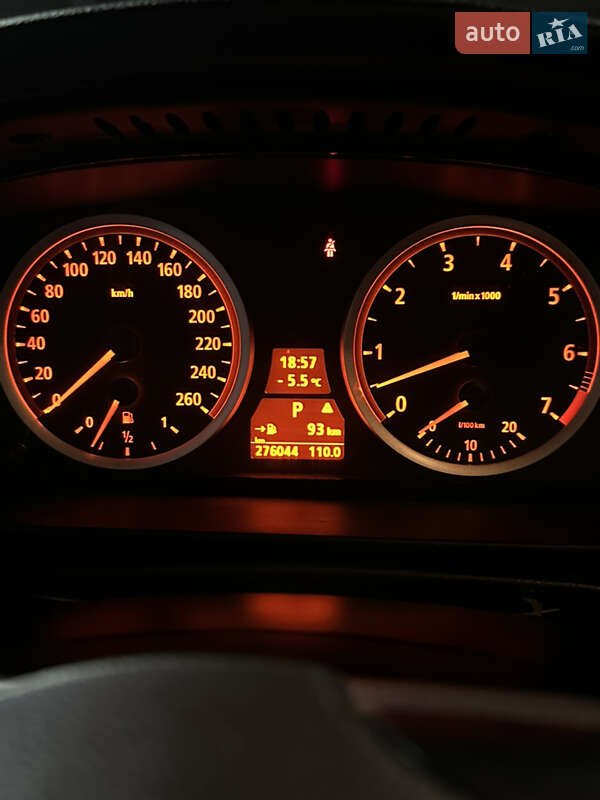 Седан BMW 5 Series 2004 в Радивилове