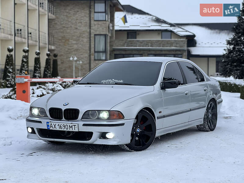 BMW 5 Series 2001 BMW 5 Series 2001