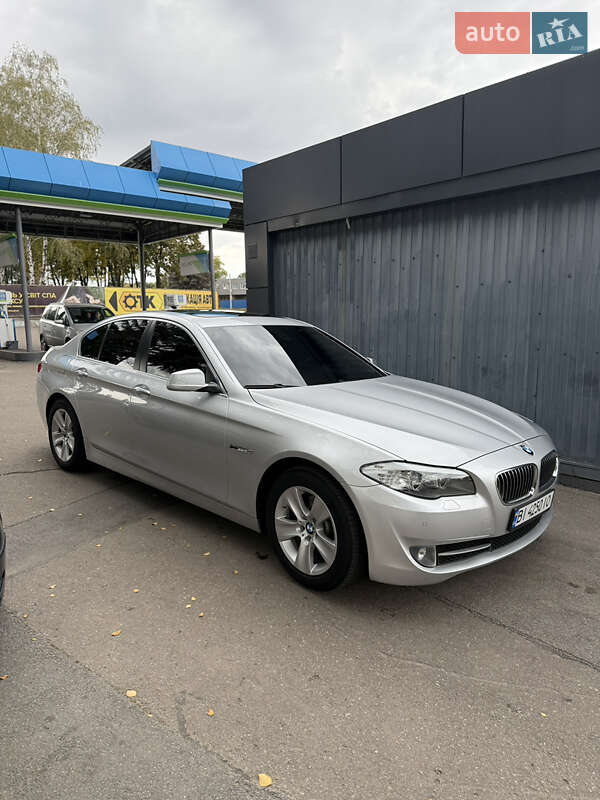 Седан BMW 5 Series 2013 в Полтаве
