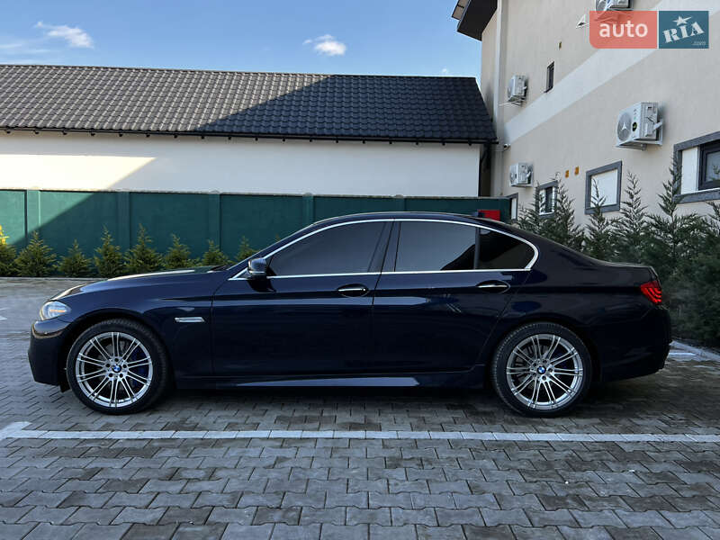 Седан BMW 5 Series 2015 в Виноградове