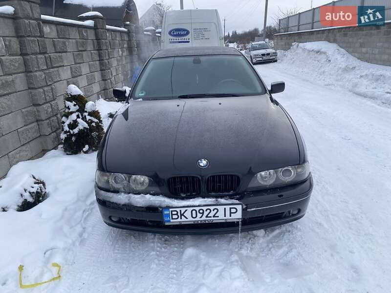 Седан BMW 5 Series 2003 в Ровно