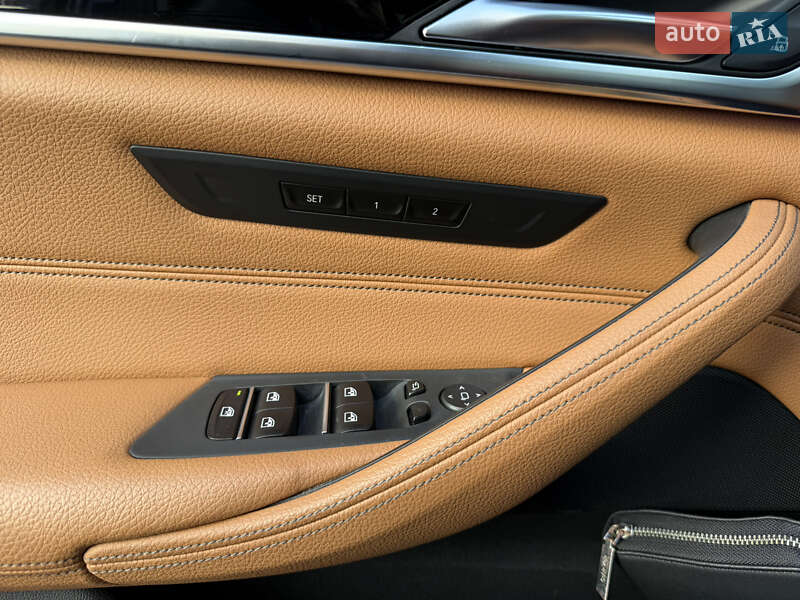 Седан BMW 5 Series 2018 в Киеве фото 54 Седан BMW 5 Series 2018 в Киеве