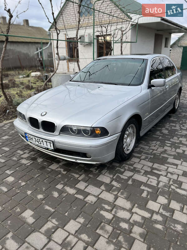 Седан BMW 5 Series 2002 в Миколаєві