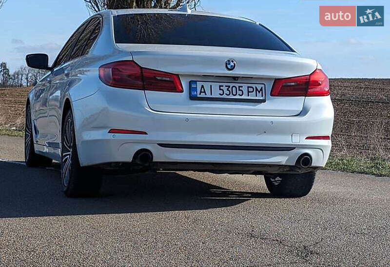 Седан BMW 5 Series 2018 в Киеве