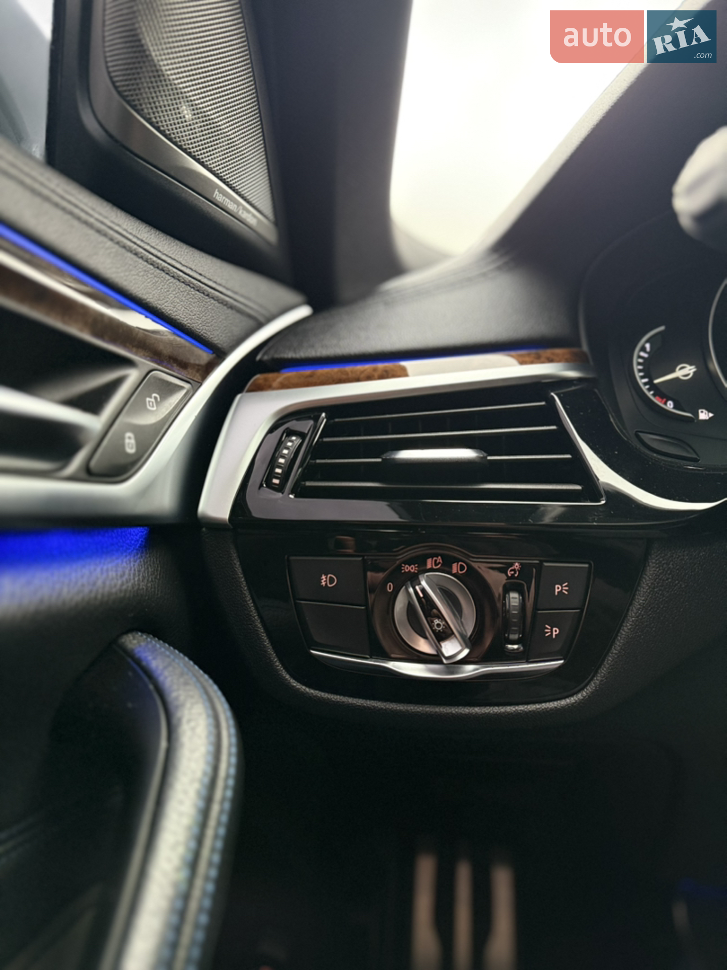 2017 BMW 5er - мініатюра 28