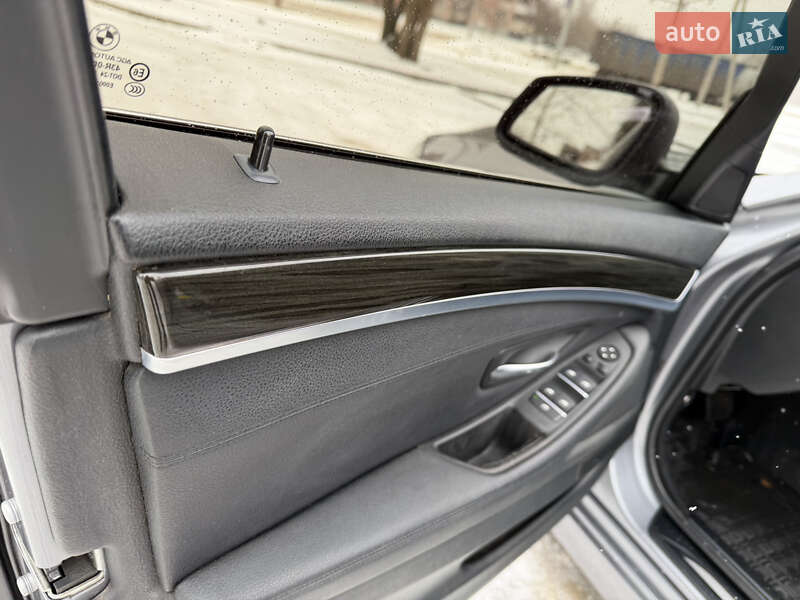 Седан BMW 5 Series 2012 в Харькове